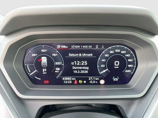 Audi - Q4 e-tron 40e-tron LED+NAVIGATION+RÜCKFAHRKAMERA_13