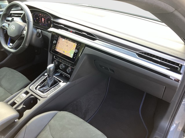VW - Arteon Shooting Brake R 2.0 TSI 4M DSG ACC LED_7