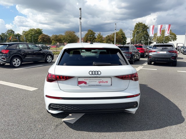 Fahrzeugbild_7