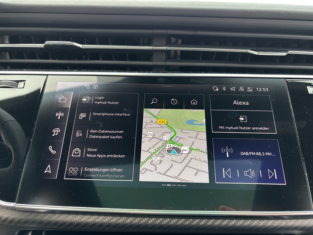 Audi - RS Q8 TFSI quattro Tiptronic AHK HUD PANO STHZG_14