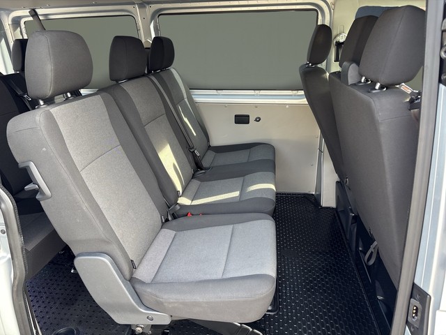 VW - T6 Transporter Kombi 2.0 TDI Kombi AHK 9-Sitzer_4