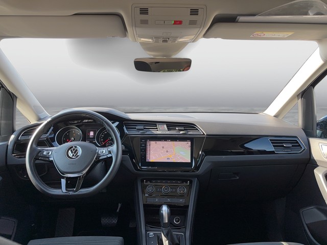 VW - Touran 2.0 TDI DSG Comfortline LED PANO 7-SITZE_2