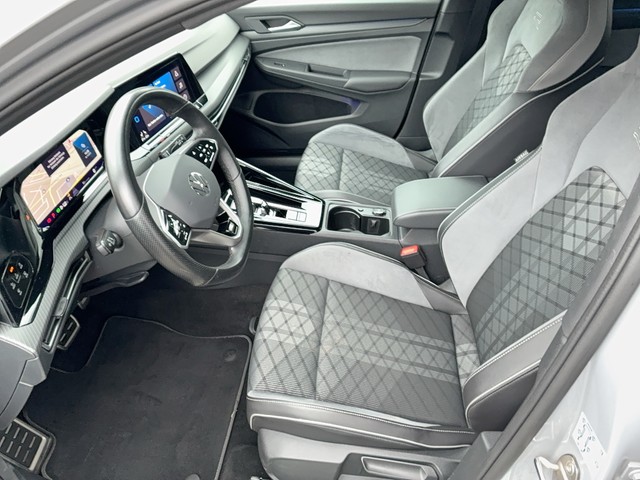 VW - Golf VIII Variant 2.0 TDI DSG R-Line AHK+PANOR._11 VW - Golf VIII Variant 2.0 TDI DSG R-Line AHK+PANOR._11