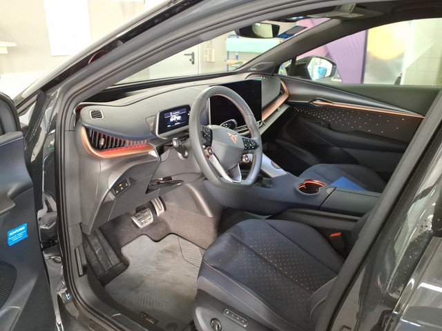 VW - Golf VIII GTI Clubsport HUD LED PANO_3