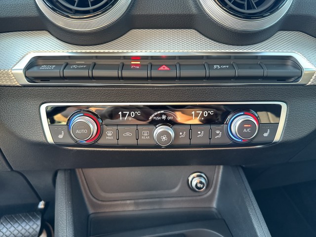 Audi - Q2 35 TFSI S tronic S line Matrix RFK_7