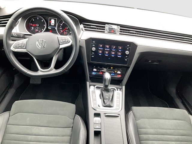 VW - Passat Variant 2.0 TDI DSG Elegance AHK+ACC+NAVI_2