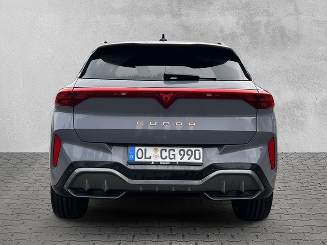 VW - Golf VIII 2.0TSI GTI Virtual+Matrix+Kamera+ACC_11