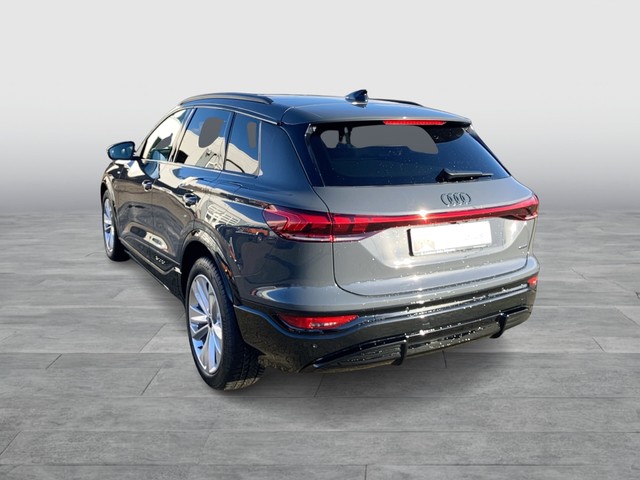 Audi - Q6 e-tron quattro edition one grey S-line AHK_8