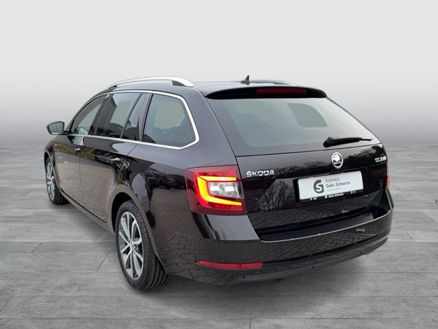 Audi - e-tron Sportback 55 quattro S-line AHK LED PANO_7