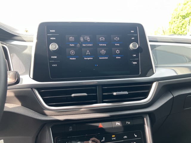VW - T-Roc 1.5 TSI DSG Style AK+LED+NAVI+SHZG+ACC_7