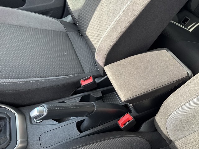 VW - Taigo 1.0 TSI Life LED+SHZG+PDC+DAB+KLIMA+LM16"_11