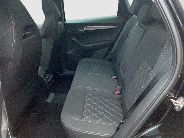 Skoda - Karoq 1.5 TSI DSG Sportline AHK+ACC+NAVI+PANO_3