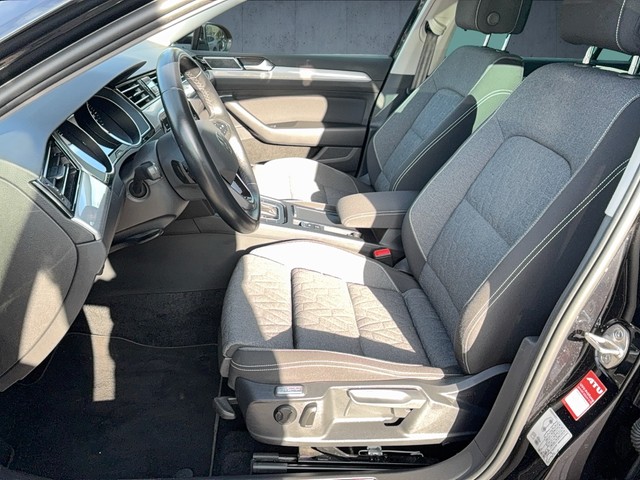 VW - Passat Variant 1.5 TSI DSG Business AHK+ACC+NAVI_16