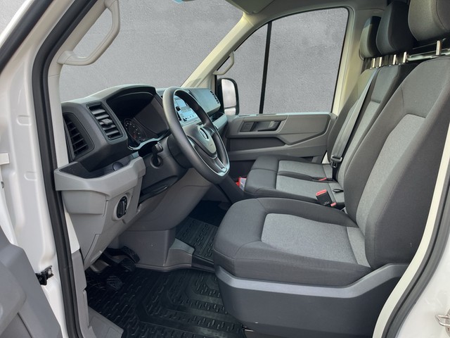 VW - Crafter 35 TDI Kasten mittellang AHK RADIO TEL_12