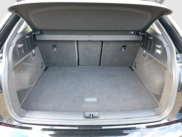 Audi - Q2 35 TFSI S-tronic AHK LM17 NAVI PDC SHZG TEMP_4