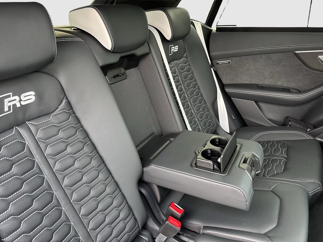 Audi - RS Q8 TFSI quattro Tiptronic AHK HUD PANO STHZG_10