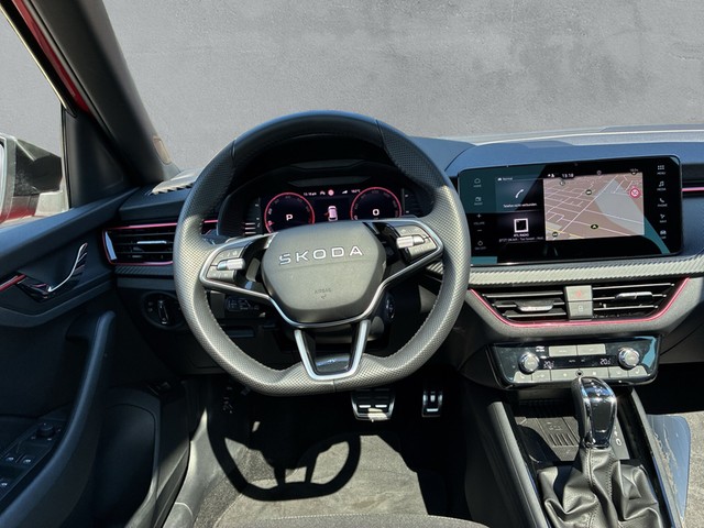 Skoda - Kamiq 1.5 TSI DSG Monte Carlo LED+KAMERA+NAVI+_4