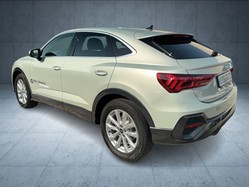 CUPRA - Leon Sportstourer 1.5 eTSI DSG Pano+Navi+Kamera_10