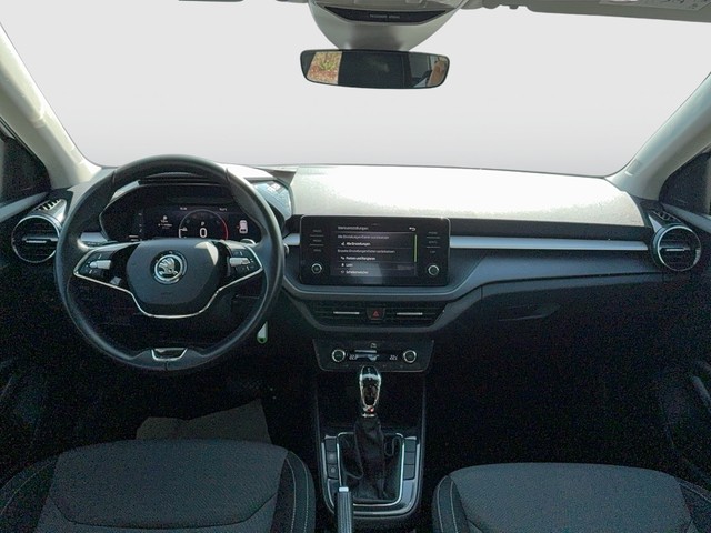 Skoda - Fabia 1.0 TSI DSG Ambition LED+KAMERA+CARPLAY_2