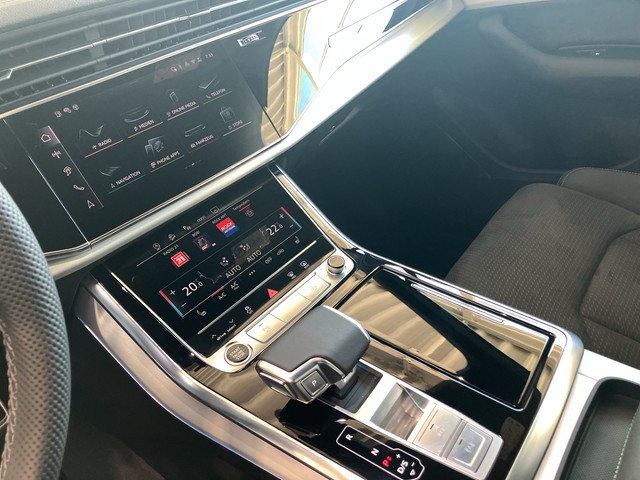 Audi - Q7 50 TDI S line AHK+NAVI+KAMERA+LUFT+SHZG_6