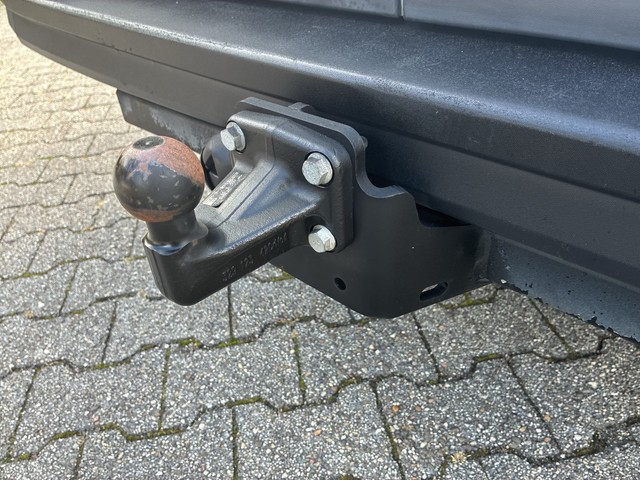 VW - Crafter 35 Kasten 2.0 TDI Autom. LANG+HOCH NAVI_5