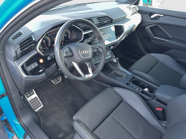 Audi - Q3 Sportback 45 TFSI e S-tronic S-Line AHK_11