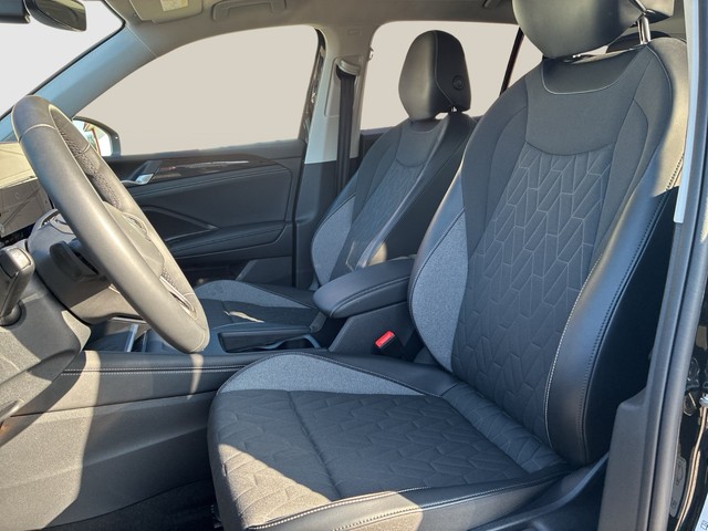 VW - Touran 1.5 TSI DSG Highline Black AHK DCC DYN_7