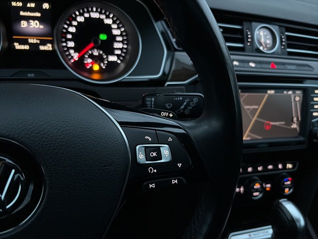 VW - Passat Variant 2.0 TDI DSG 4Motion Highline Pano+AHK+ACC_10