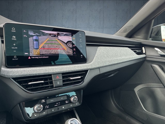 Skoda - Kamiq 1.5 TSI DSG Selection Virtual+Panorama+Kamera_6