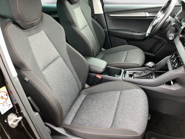 Skoda - Karoq 2.0 TDI 4x4 DSG Clever ACC AHK LED LM17_6