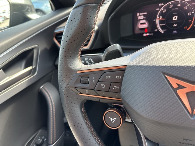 CUPRA - Formentor 2.0 TSI DSG VZ 4Drive AHK+ACC+LED+NAVI_8