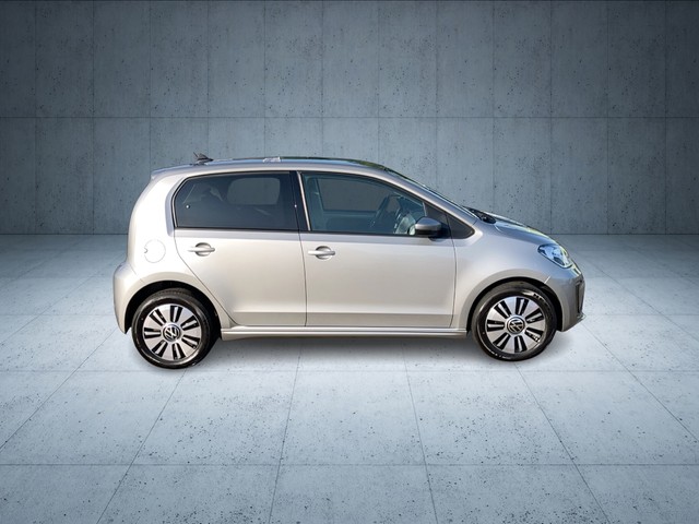 VW - e-up! Style Plus CAM LM15 MFL PDC SHZG TEMP TEL_12