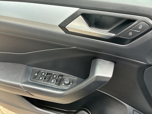 VW - T-Roc 1.5 TSI DSG Goal ACC+LED+NAVI+SHZG+LM17"_5