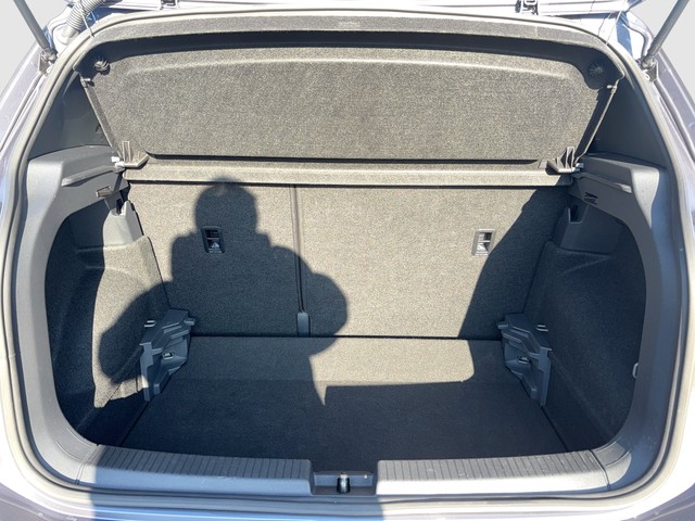 CUPRA - Born ACC CAM LED LM19 MFL NAVI PDC SHZG TEL_6