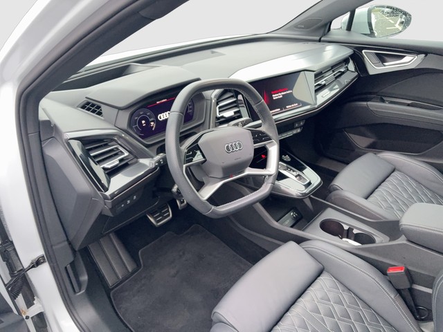 Audi - Q4 e-tron S-Line MATRIX+PANO+ACC_11