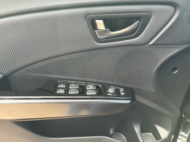 Ssangyong - Tivoli 1.5 T-GDI Amber 4x2 KAMERA+GRA+PDC+KLIMA_7