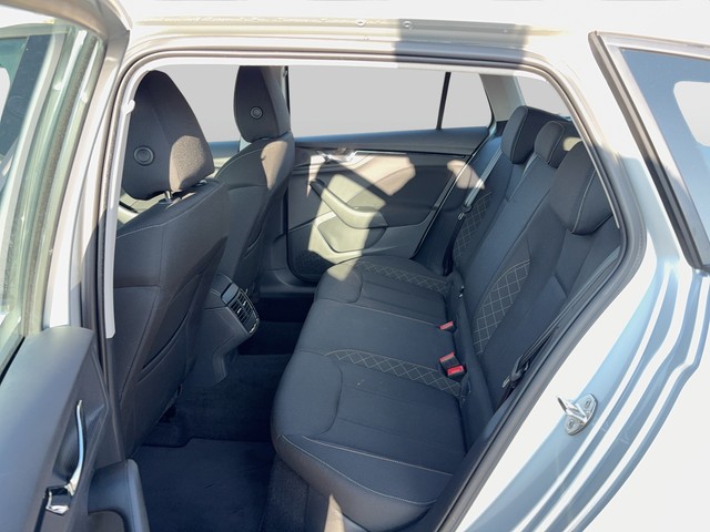 Skoda - Scala 1.0 TSI DSG Ambition NAVI+LED+VirtualCockpit_3