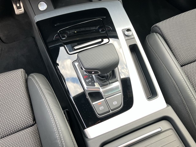 Audi - Q5 Sportback 40 TFSI S-tronic S line quattro AHK_5