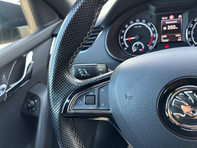 Skoda - Octavia Combi 2.0 TDI RS ACC+RFK+STANDHZ_7