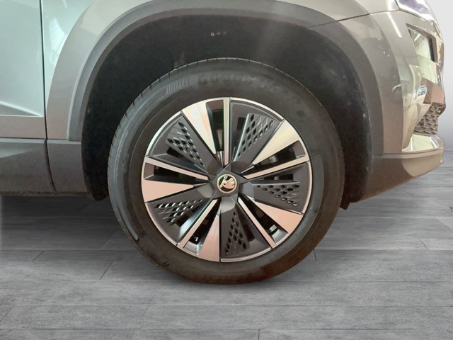 Skoda - Karoq 1.0 TSI Drive AHK+LED+RÜCKFAHRKAMERA+NAVI_10