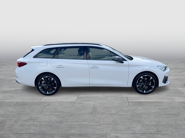 CUPRA - Leon Sportstourer 2.0 TDI DSG ACC CAM LED NAVI_11