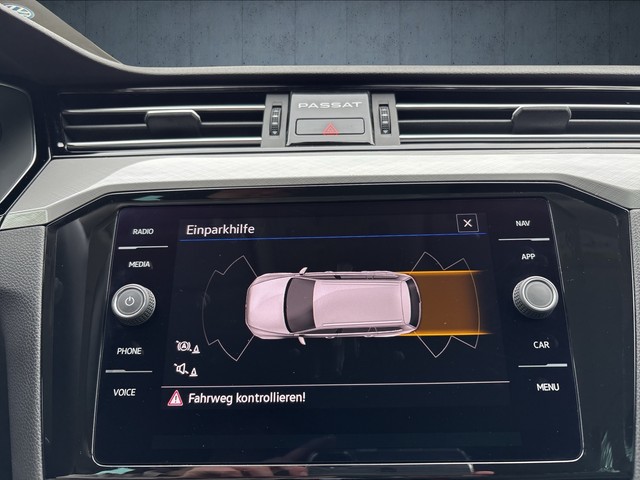 VW - Passat Variant 1.5 TSI DSG Business AHK+LED+NAVI+CarPlay_6