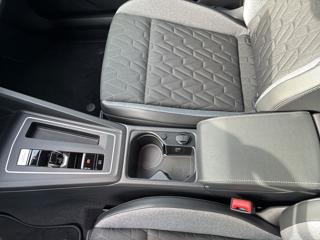Audi - A7 Sportback 50 TFSI e quattro S-tronic AHK HUD_5
