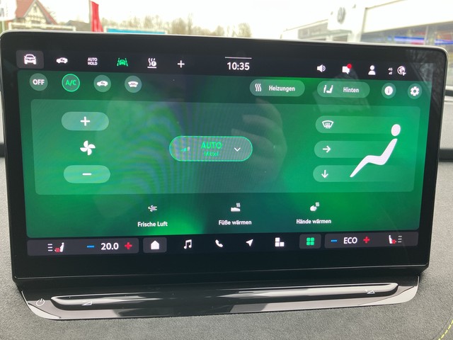 VW - Touareg 3.0 TDI TIPTRONIC R-Line 4Motion PANO_17