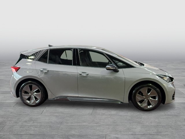 VW - ID.7 Tourer 77 kWh Pro AHK+KAMERA+WÄRMEPUMPE+ACC_9