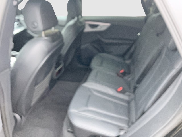 Audi - Q8 55 TFSI quattro Tiptronic S-line AHK HUD PANO_3