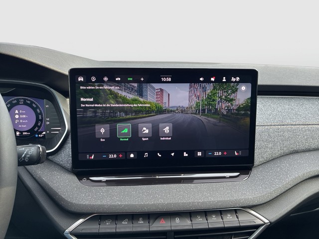 Skoda - Octavia Combi 2.0 TDI DSG Selection Matrix+Kamera_7