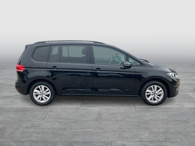 VW - Touran 2.0 TDI DSG Comfortline NaviPro+Sitzhei._8