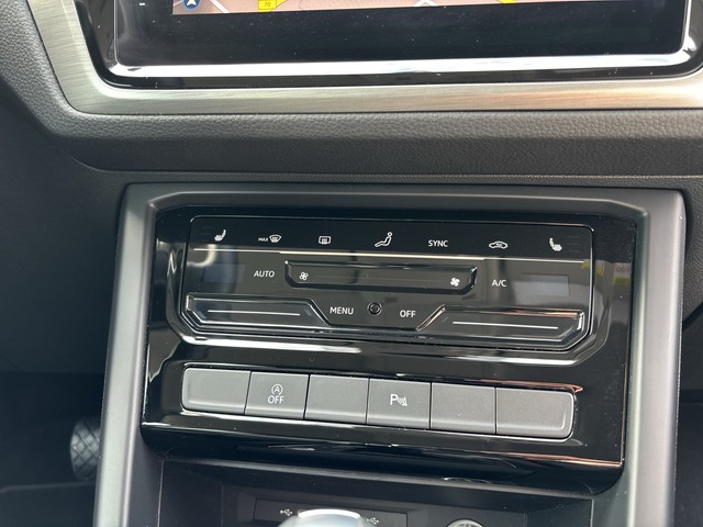 VW - Touran 2.0 TDI DSG Comfortline AHK CAM LED NAVI_8