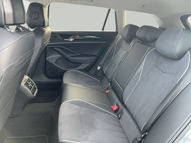 VW - Golf VIII 1.5 eTSI DSG GOAL NAVI+AHK+RFK+ACC+SPUR_5